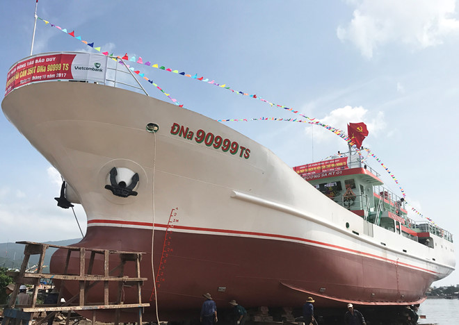 Hinh dong tau DVHCNC Dna90999TS