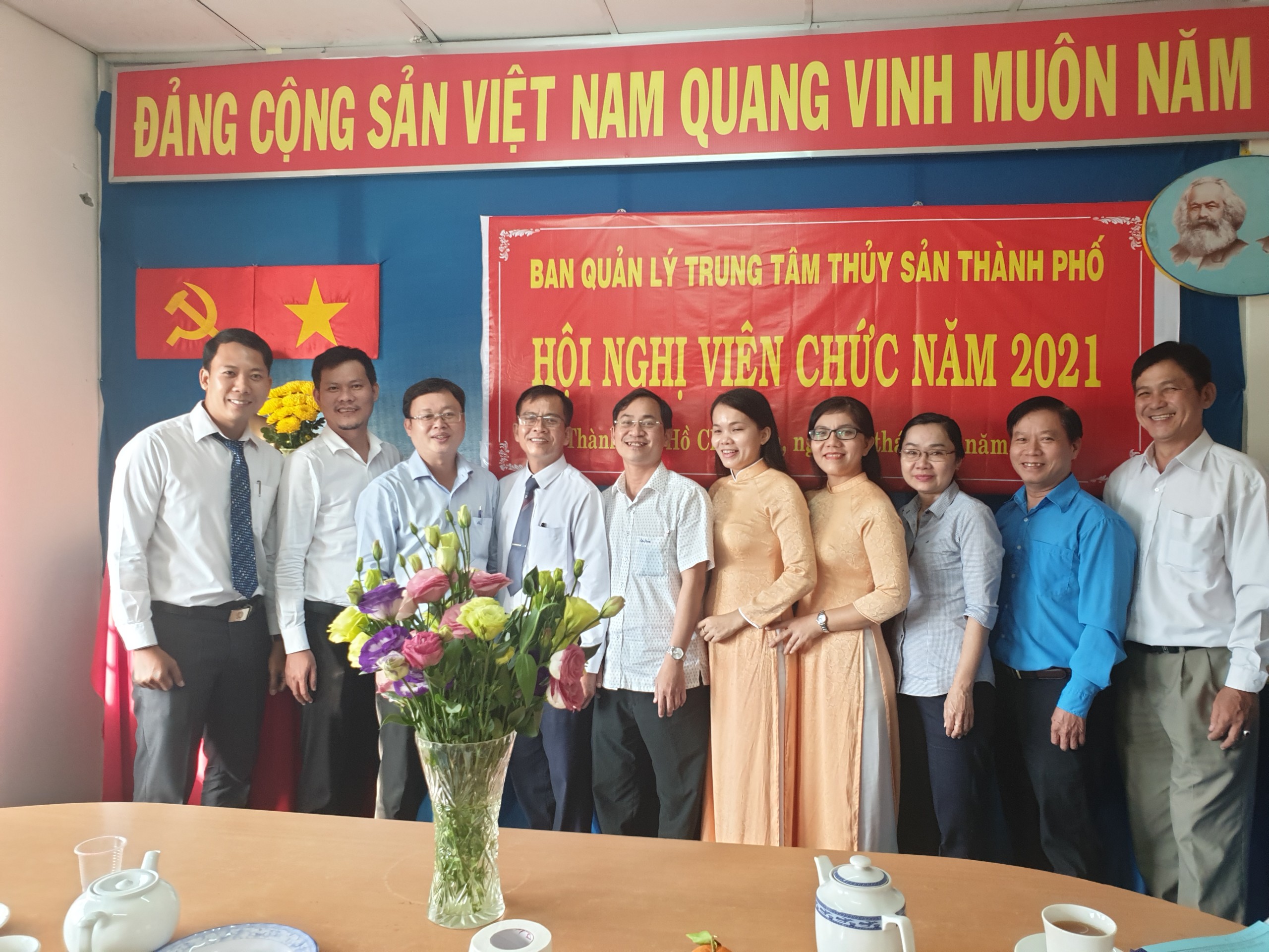 Anh Hoi nghi vien chuc 2021 2