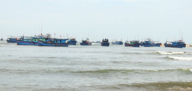 Sau Tết Nguyên đán, ngư dân Phú Yên tất bật chuẩn bị vươn khơi - 3